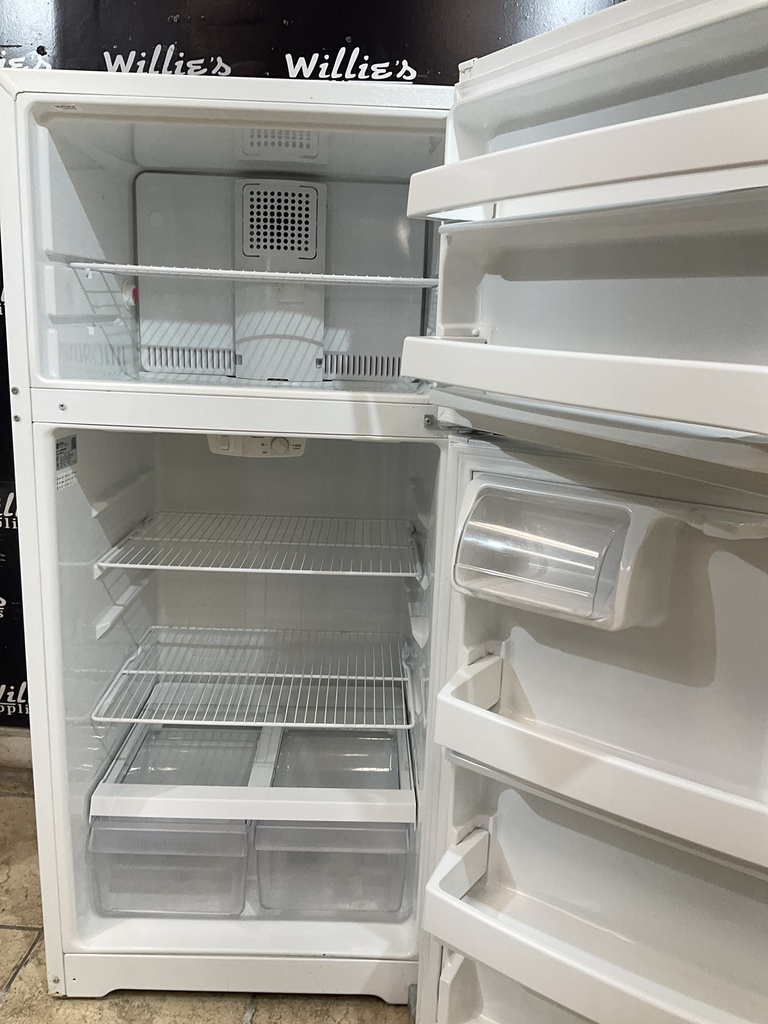 Hotpoint Used Refrigerator Top and Bottom 28x61 1/2” (White) 