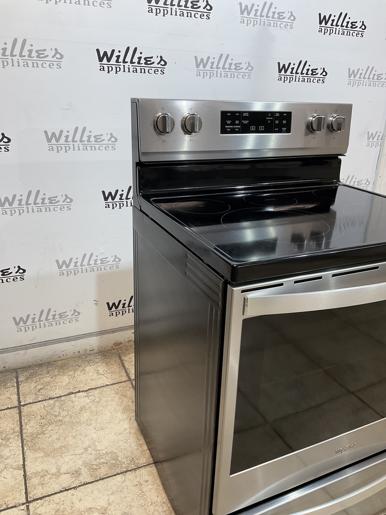 Whirlpool Used Electric Stove 220volts (40/50 AMP) 30inches {4 prong} (Stainless steel) 