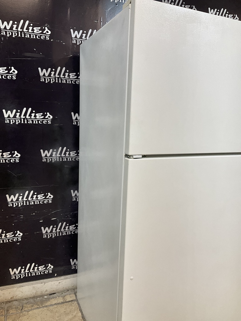 Whirlpool Used Refrigerator Top and Bottom 30x66 (white) 