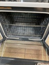 Whirlpool Used Electric Stove 220volts  (40/50 AMP) 30inches {4 prong} (White)