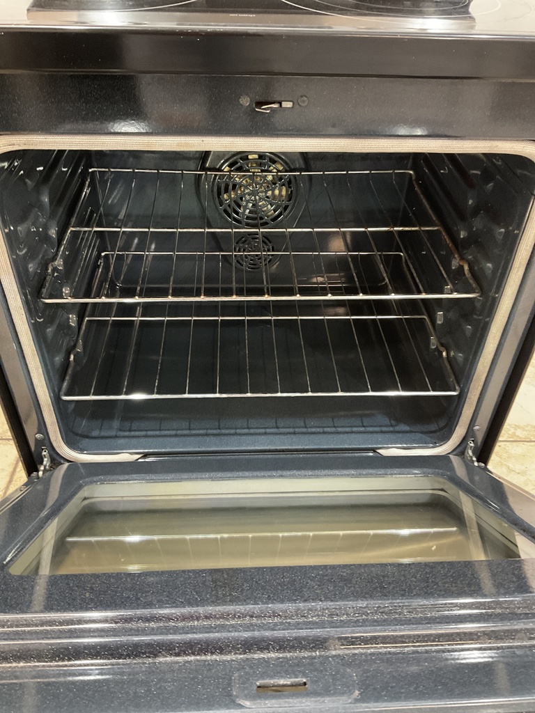 Samsung Used Electric Stove 220volts (40/50 AMP) 30inches {3 prong} (Stainless steel) 