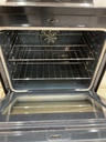 Samsung Used Electric Stove 220volts (40/50 AMP) 30inches {3 prong} (Stainless steel) 