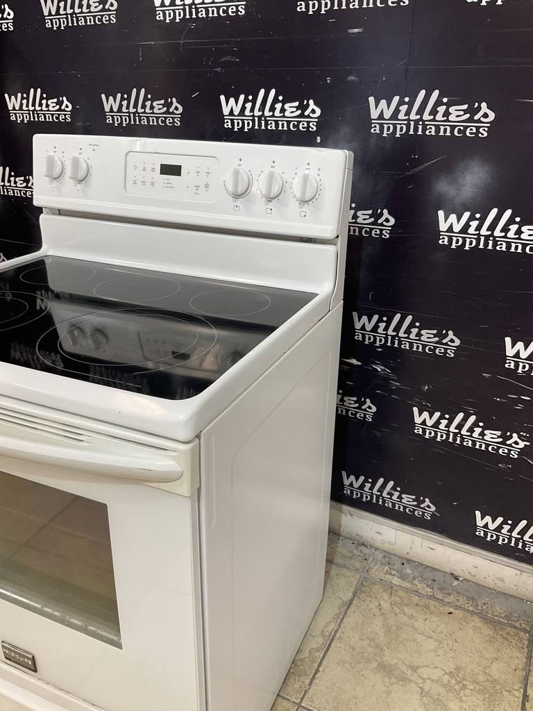 Frigidaire Used Electric Stove 30inches {3 prong} (White) 