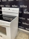 Frigidaire Used Electric Stove 30inches {3 prong} (White) 