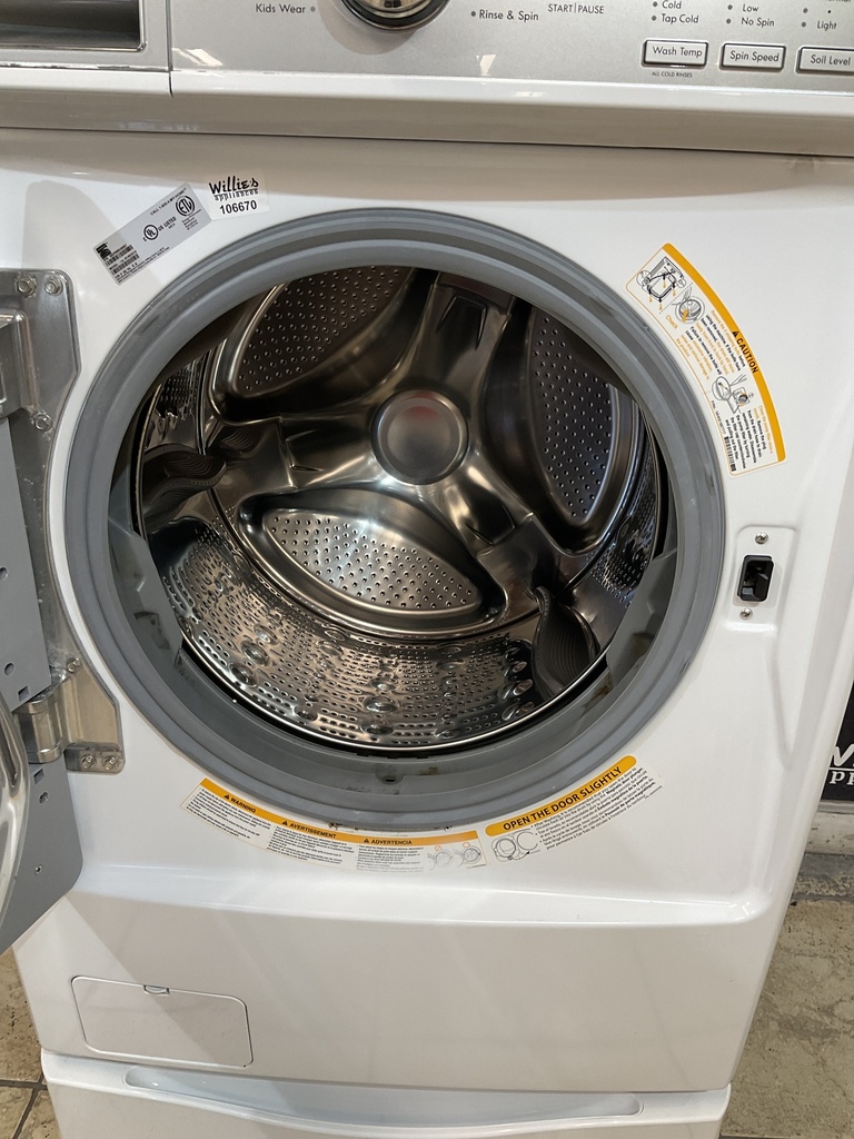 Kenmore Used Washer Front-load 27inches (White) 