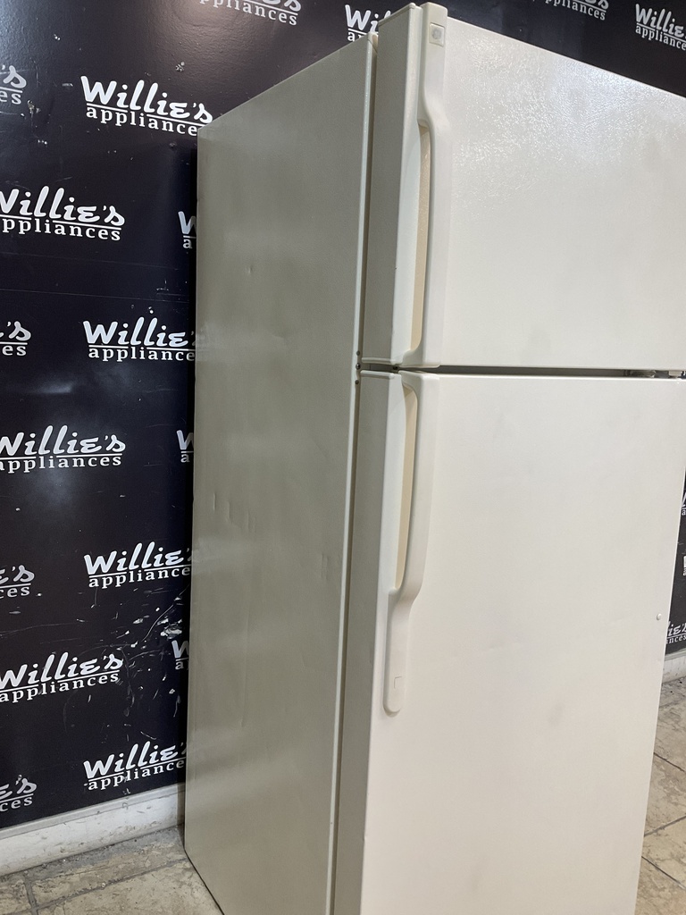 Ge Used Refrigerator Top and Bottom 28x67 1/2” (Bisque) 