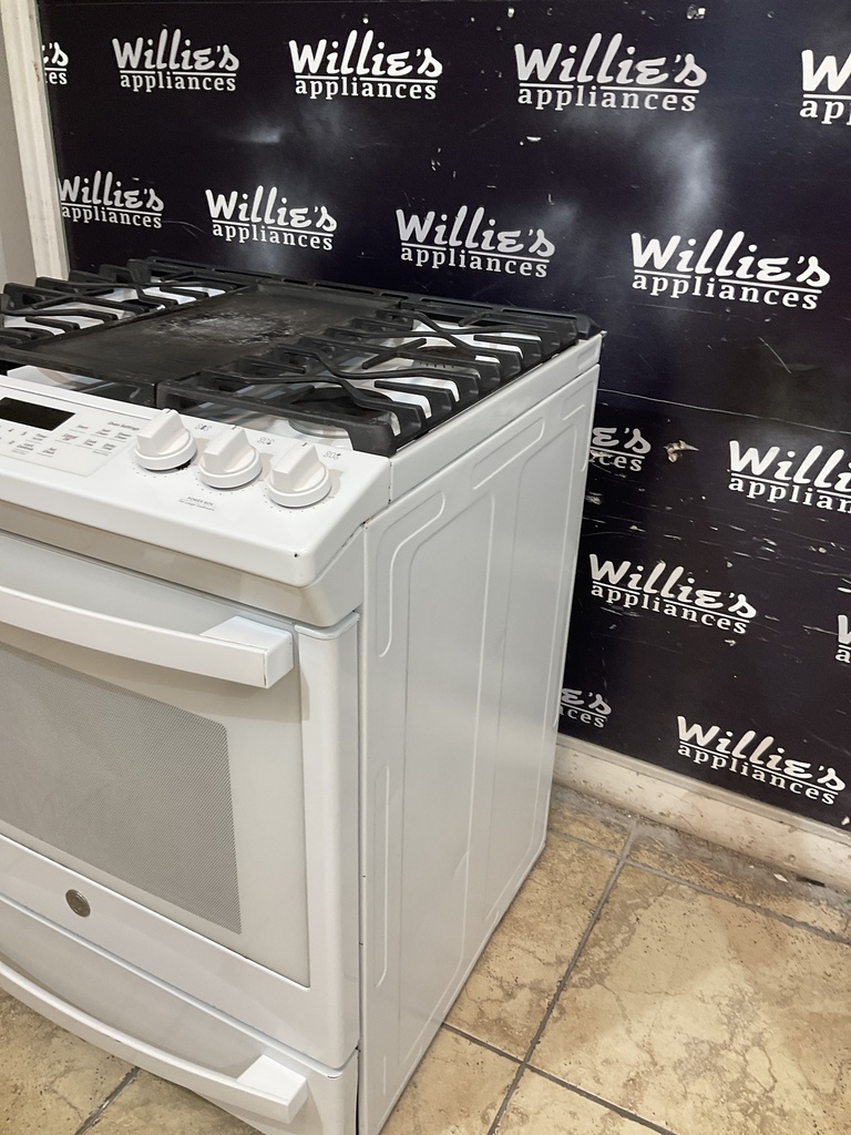 Ge Used Natural Gas Stove 30inches (White) 