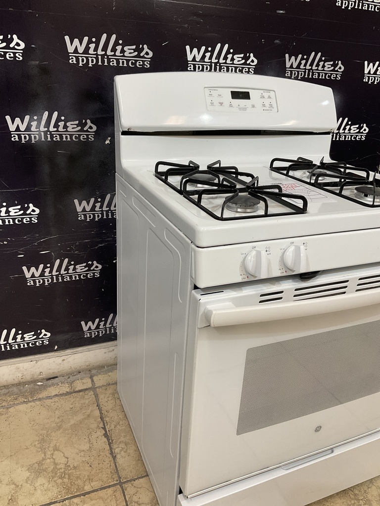Ge Used Natural Gas Stove 30inches (White) 