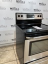 Frigidaire Used Electric Stove 220volts (40/50 AMP) 30inches {no cord} (stainless steel) 