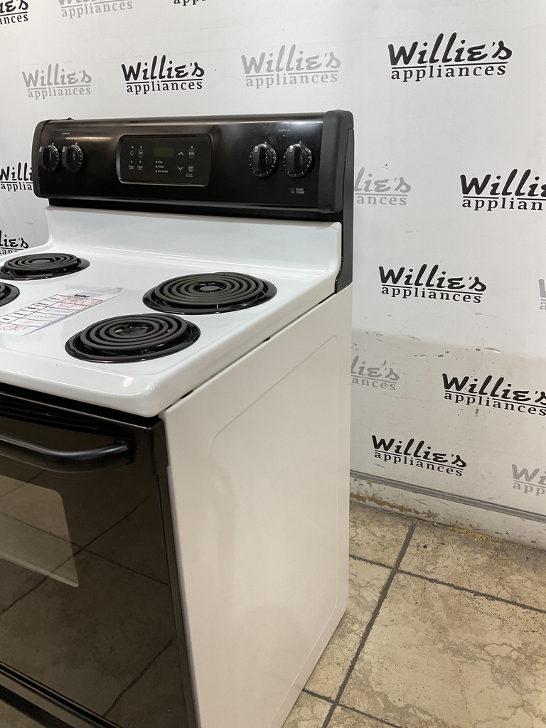 Kenmore Used Electric Stove 220volts (40/50 AMP) 30inches {no cord} (white/black) 