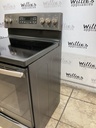 Ge Used Electric Stove 220volts (40/50 AMP) 30inches {no cord} (Stainless steel) 