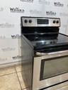 Frigidaire Used Electric Stove 220volts (40/50 AMP) 30inches {no cord} (Stainless steel) 