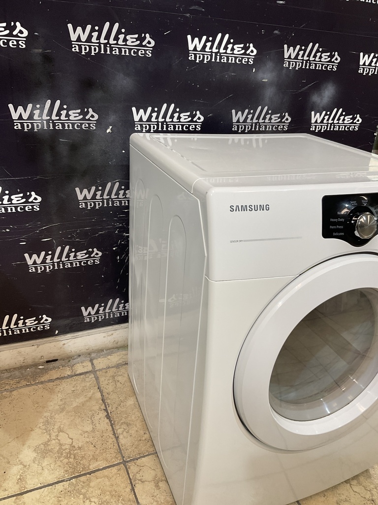 Samsung Used Electric Dryer 220volts (30 AMP) 27inches {3 prong} (White)
