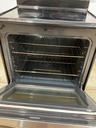 Frigidaire Used Electric Stove 220volts (40/50 AMP) 30inches {no cord} (Stainless steel) 