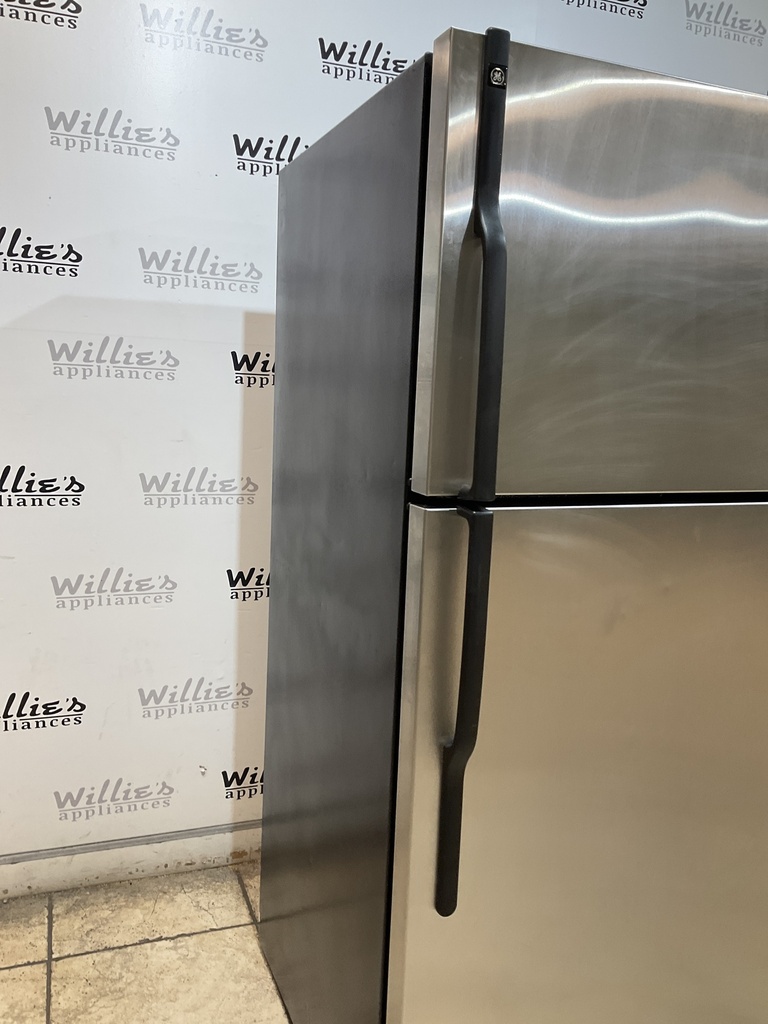 Ge Used Refrigerator Top and Bottom 30x66 1/2” (stainless steel) 