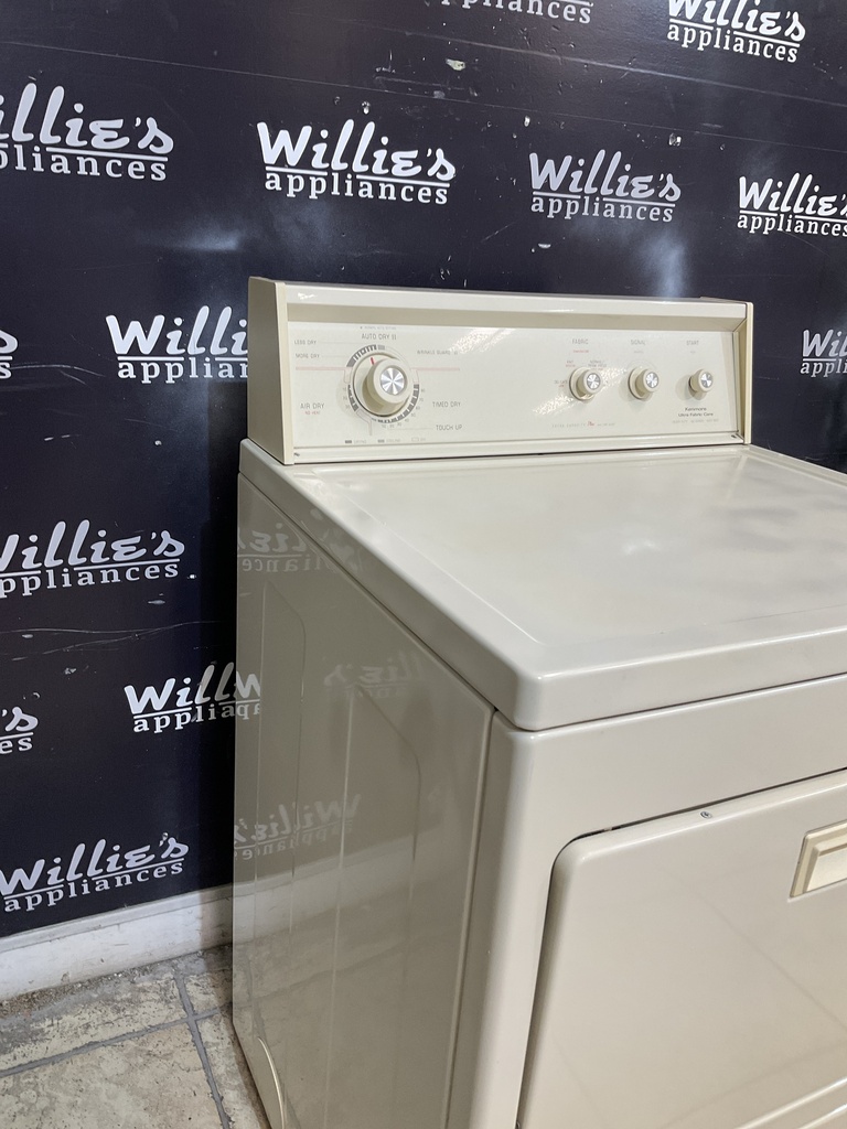 Kenmore Used Electric Dryer 220volts (30 AMP) 29inches {3 prong} (Bisque’) 