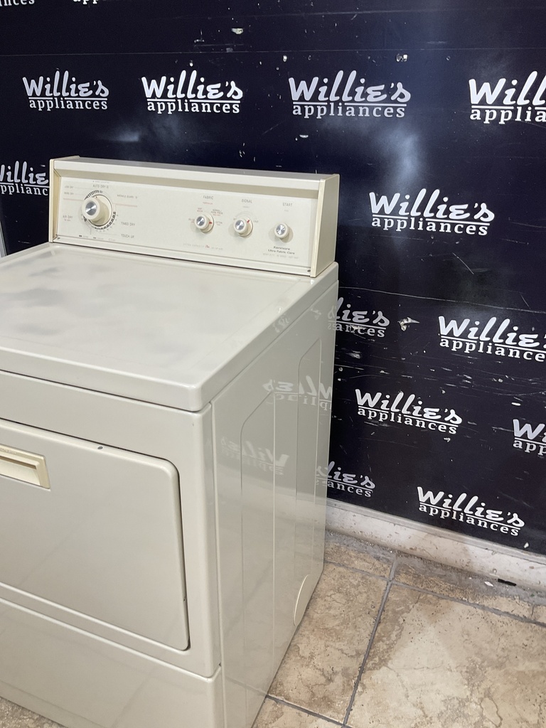 Kenmore Used Electric Dryer 220volts (30 AMP) 29inches {3 prong} (Bisque’) 