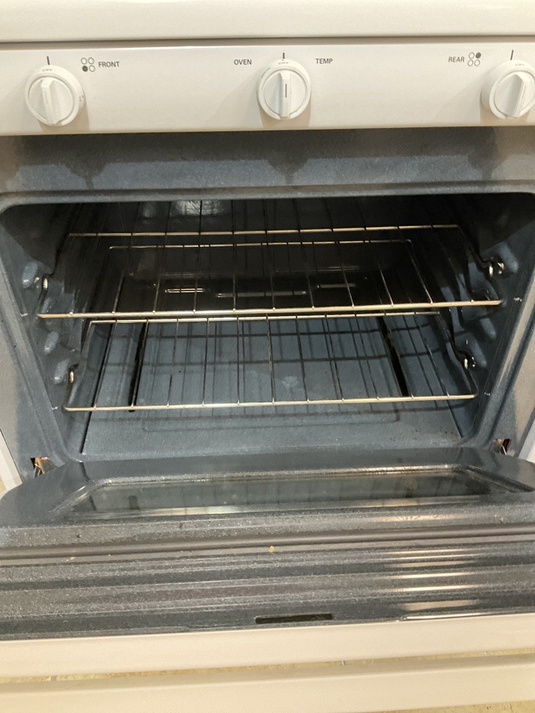 Frigidaire Used Natural Gas Stove 30inches (White)
