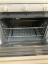 Frigidaire Used Natural Gas Stove 30inches (White)