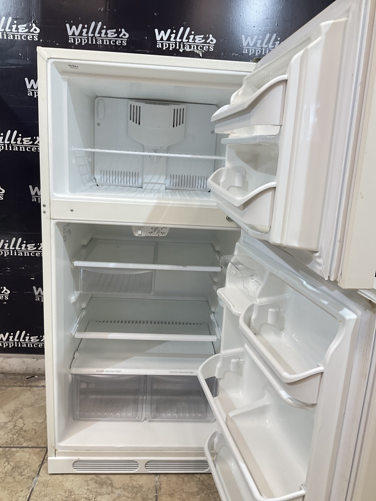 Frigidaire Used Refrigerator Top and Bottom 28x59 1/2” (bisque) 