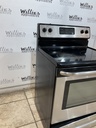 Frigidaire Used Electric Stove 220volts (40/50 AMP) 30inches {no cord} (Stainless steel) 