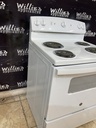 Ge Used Electric Stove 220volts (40/50 AMP) 30inches {no cord} (White) 
