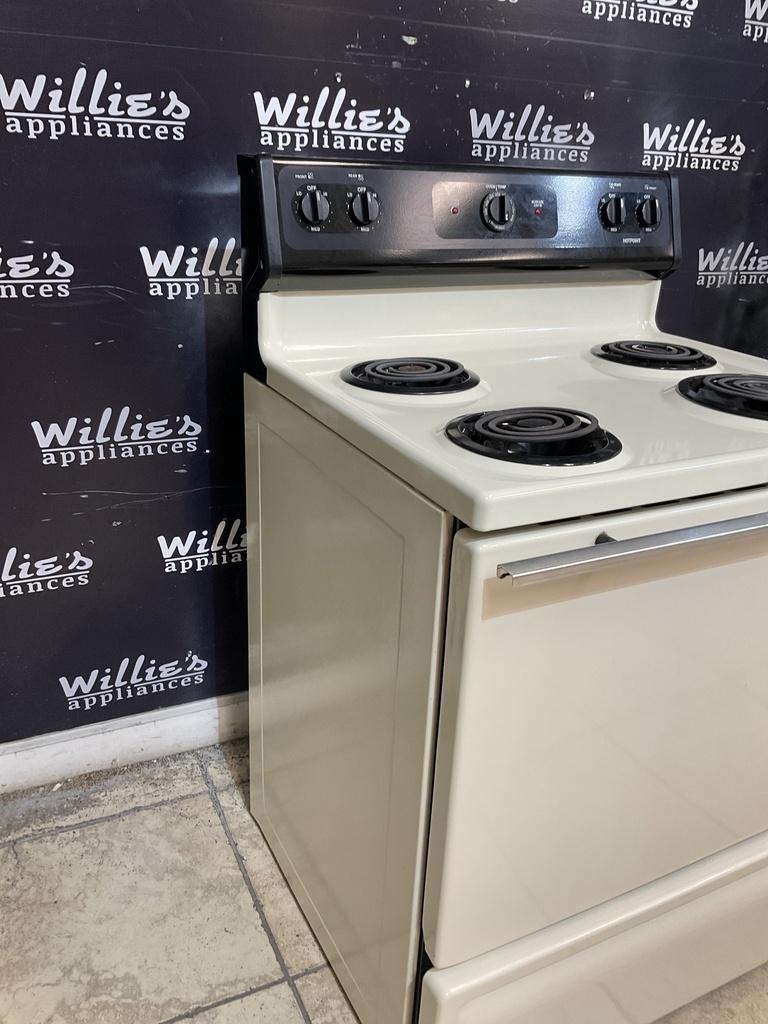 Hotpoint Used Electric Stove 220volts (40/50 AMP) 30inches {no cord} (bisque/black) 