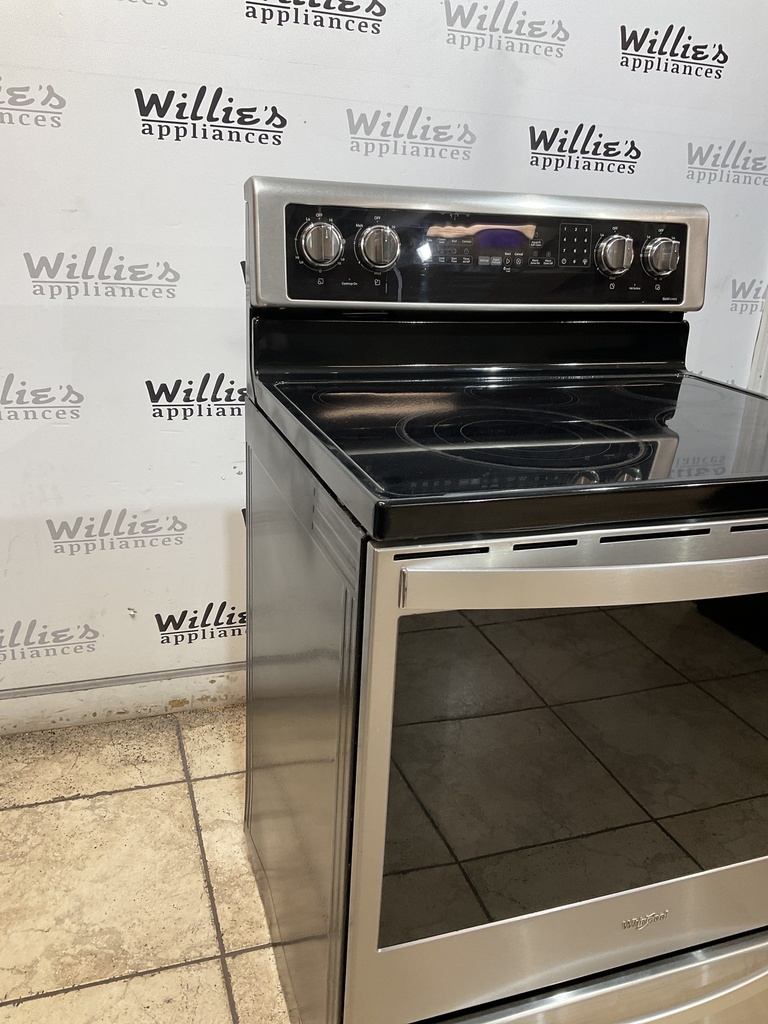 Whirlpool Used Electric Stove 220volts (40/50 AMP) 30inches {no cord} (Stainless Steel) 