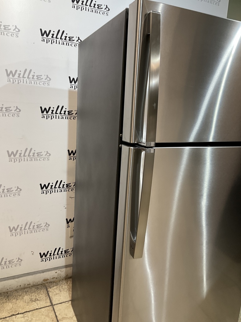 Ge Used Refrigerator Top and Bottom 28x67 (Stainless Steel) 
