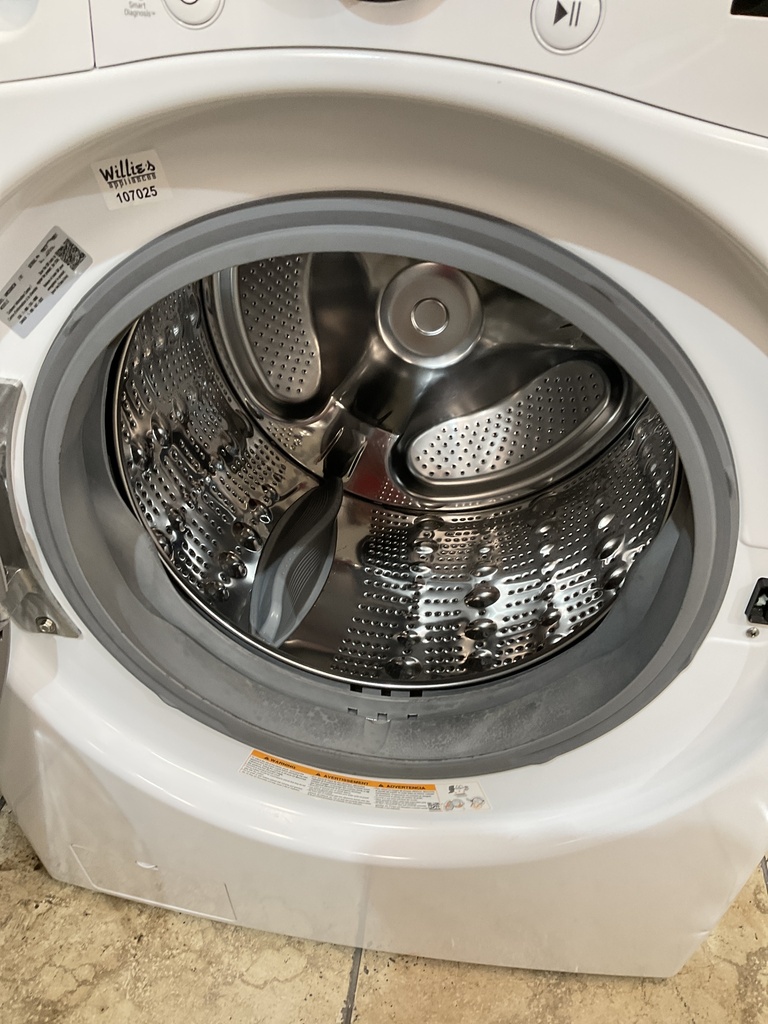 Lg Used Washer Front-load 27inches (White) 