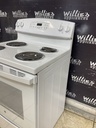 Ge Used Electric Stove 220volts (40/50 AMP) 30inches {3 prong} (White) 