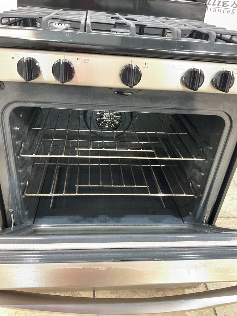 Frigidaire Used Natural Gas Stove 30inches (stainless steel) 