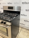 Frigidaire Used Natural Gas Stove 30inches (stainless steel) 