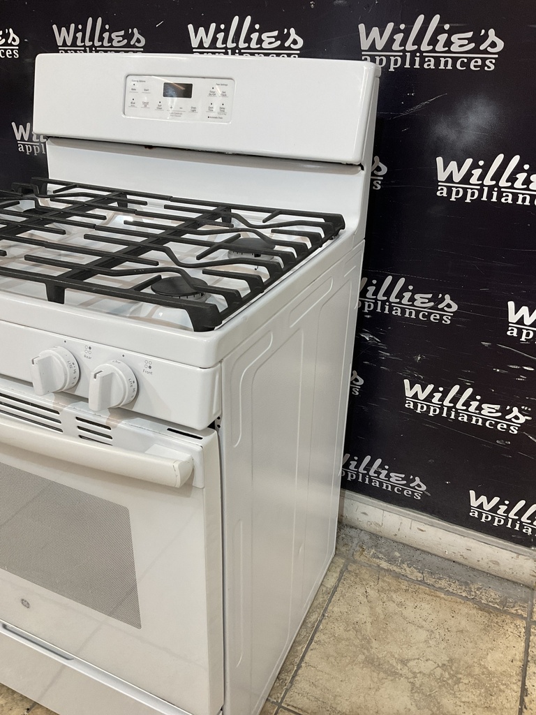 Ge Used Natural Gas Stove 30inches (White) 
