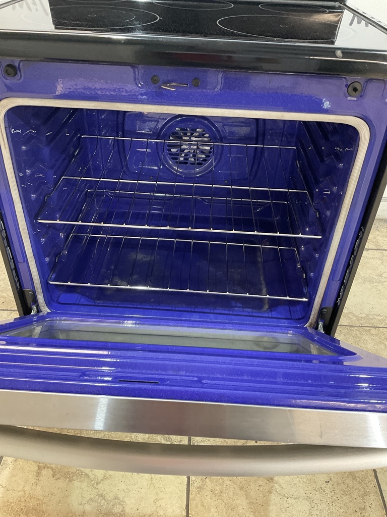 Lg Used Electric Stove 220volts (40/50 AMP) 30inches {3 prong} (Stainless Steel) 