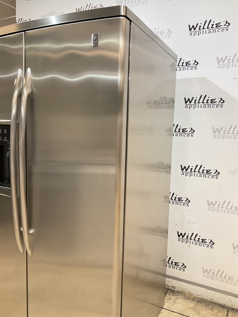 Ge Used Refrigerator Side By Side 36x70 1/2” (Stainless Steel) 