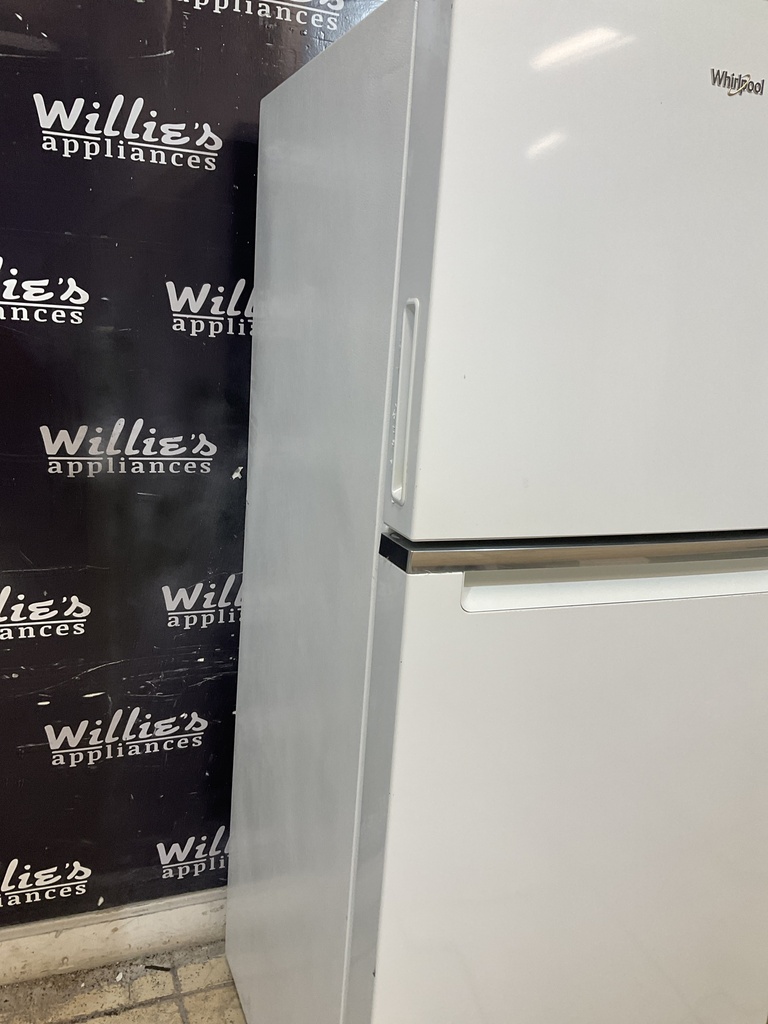 Whirlpool Used Refrigerator Top and Bottom 24x61 (White) 