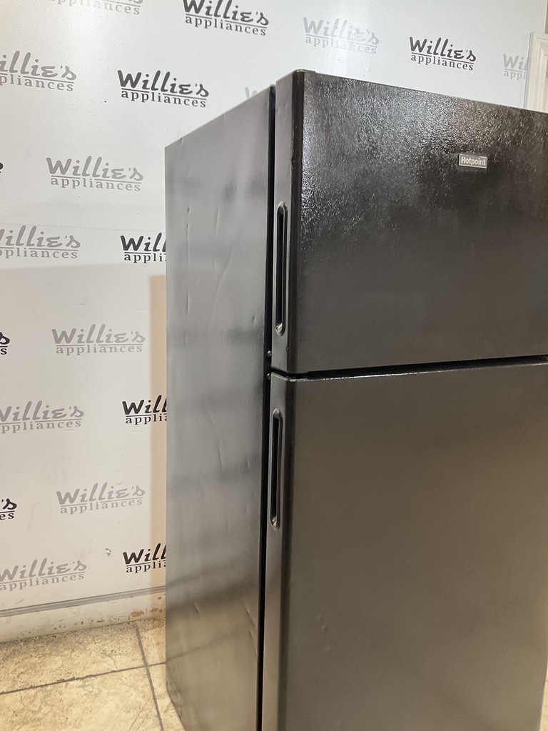 Hotpoint Used Refrigerator Top and Bottom 28x61 1/2” (black) 