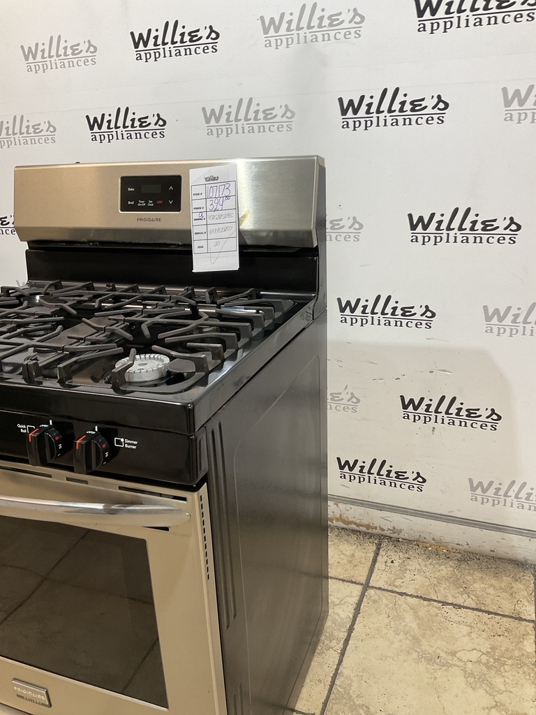 Frigidaire Used Natural Gas Stove 30inches (Stainless Steel) 