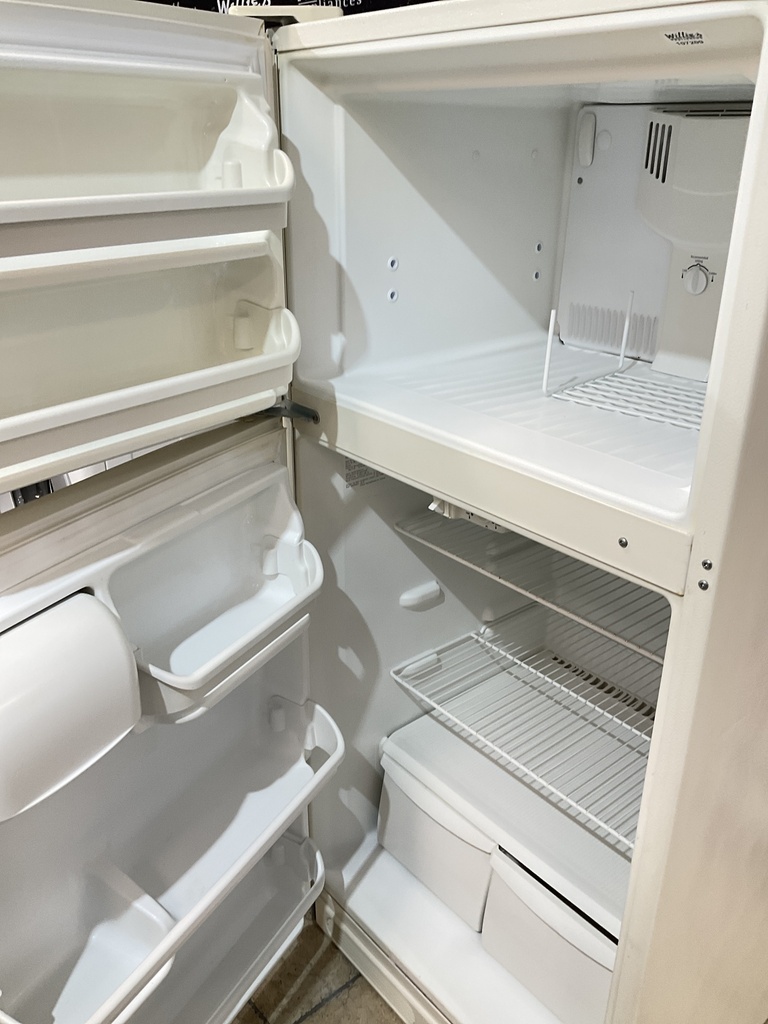 Frigidaire Used Refrigerator Top and Bottom 28x60 1/2” (Bisque) 