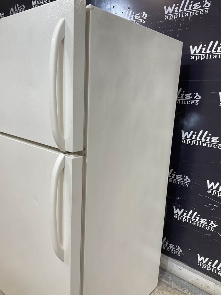 Frigidaire Used Refrigerator Top and Bottom 28x60 1/2” (Bisque) 