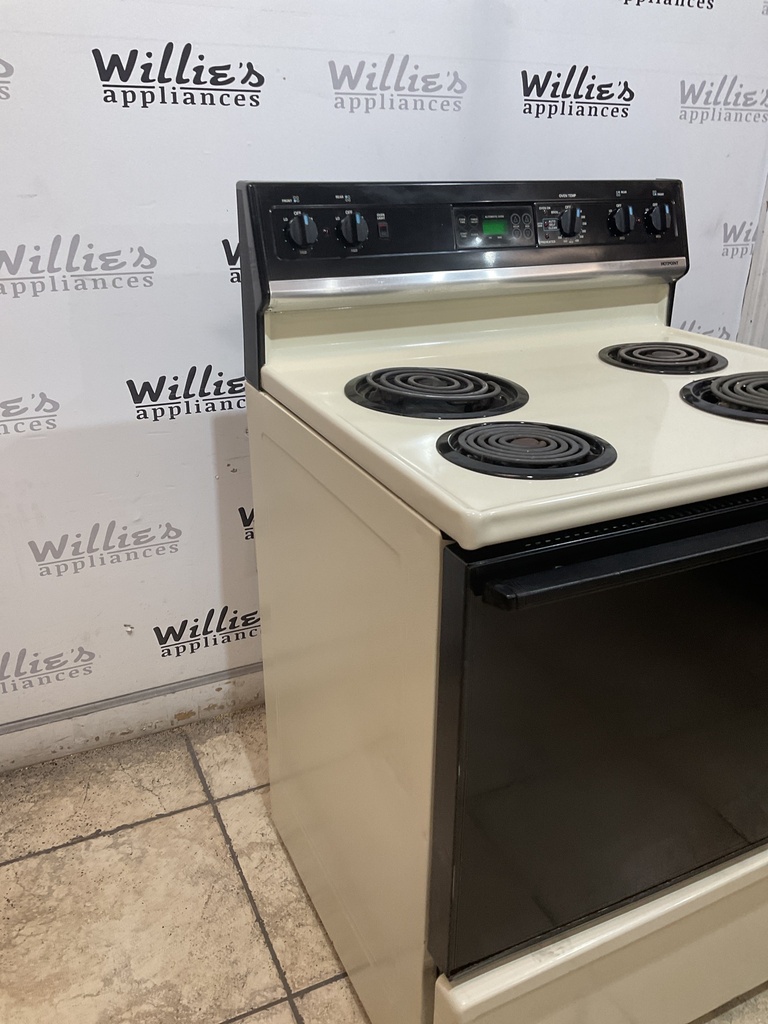 Hotpoint Used Electric Stove 30inches (Bisque/black) 