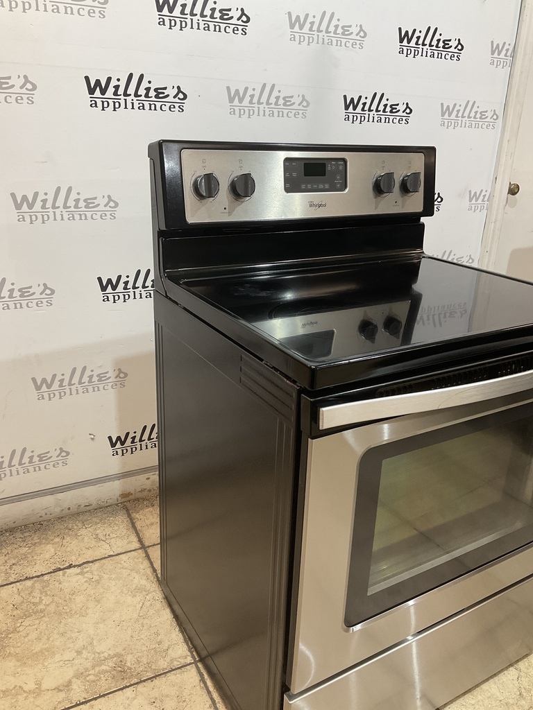 Whirlpool Used Electric Stove 220volts (40/50 AMP) 30inches {3 prong} (Stainless steel) 