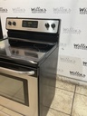 Frigidaire Used Electric Stove 220volts (40/50 AMP) 30inches {no cord} (Stainless steel) 