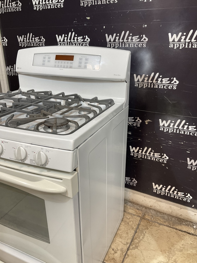 Ge Used Natural Gas Stove Double Oven 30inches (White) 