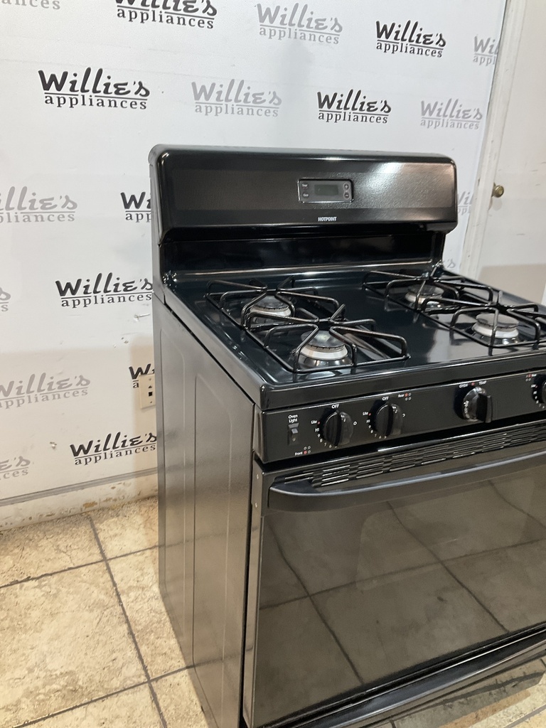 Hotpoint Used Natural Gas Stove 30inches (black) 