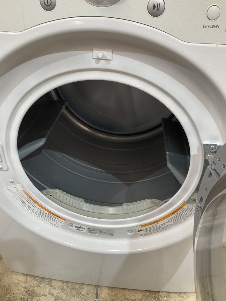 Lg Used Electric Dryer 220volts (30 AMP) 29inches {3 prong} (White) 