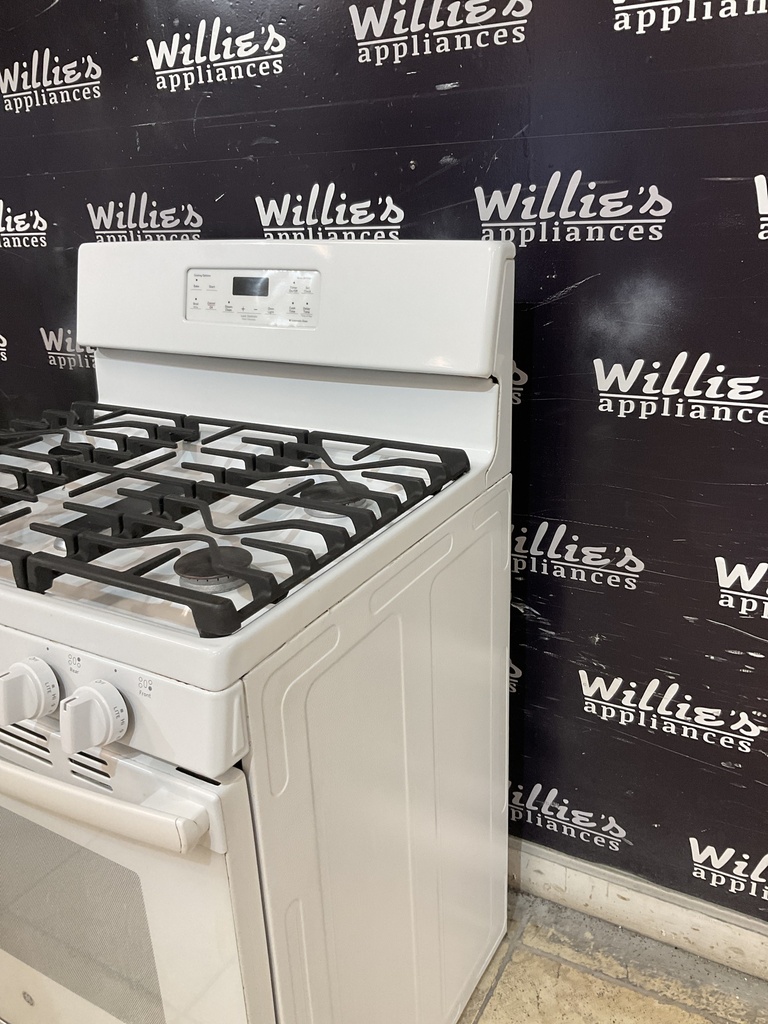 Ge Used Natural Gas Stove 30inches (white)