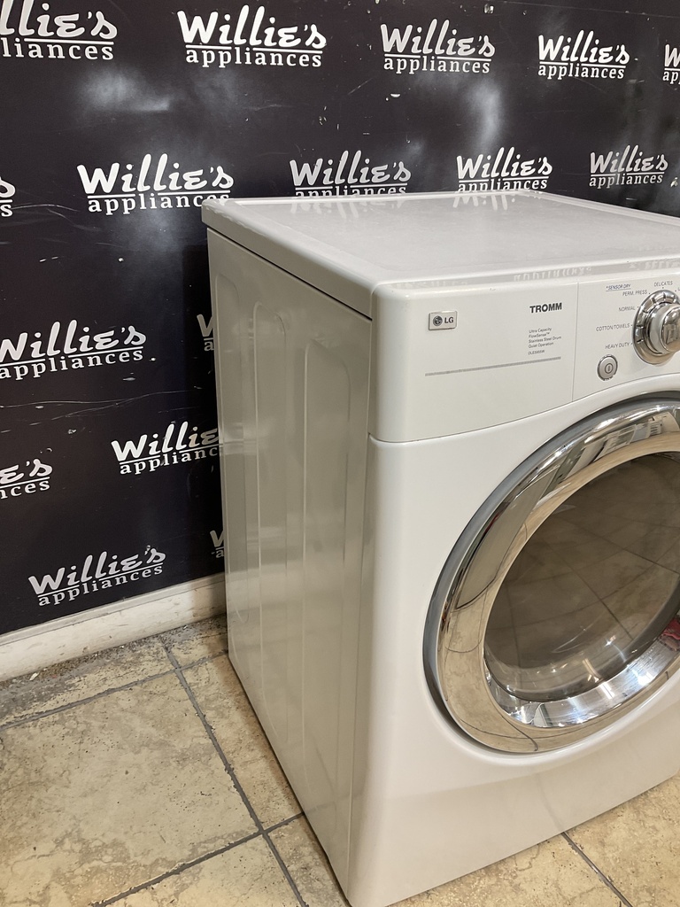 Lg Electric Dryer 220volts (30 AMP) 27inches {no cord} (White) 