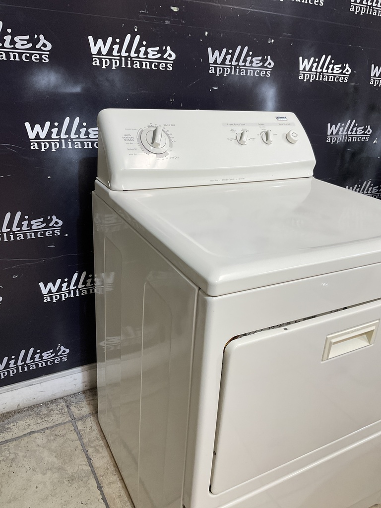 Kenmore Electric Dryer 220volts (30 AMP) 27inches {no cord} (White) 